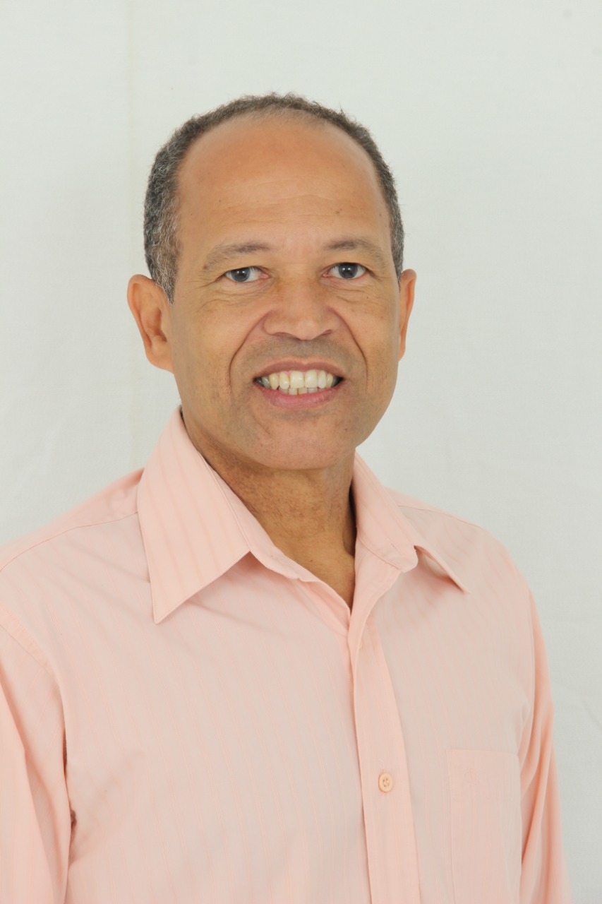 SECRETÁRIO DE SAÚDE DE ITALVA, LELEI MENDES AO VIVO NA RÁDIO OÁSIS FM.