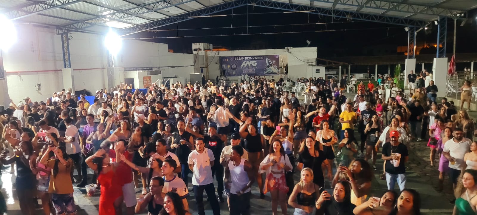 NOSSO SENTIMENTO ATRAI BOM PÚBLICO EM ITALVA