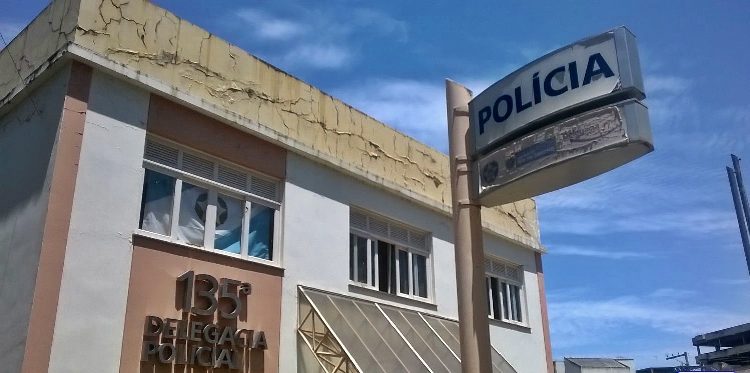 ITAOCARA: HOMEM É PRESO POR ATIRAR EM CACHORRO E JOGAR O ANIMAL NO RIO.