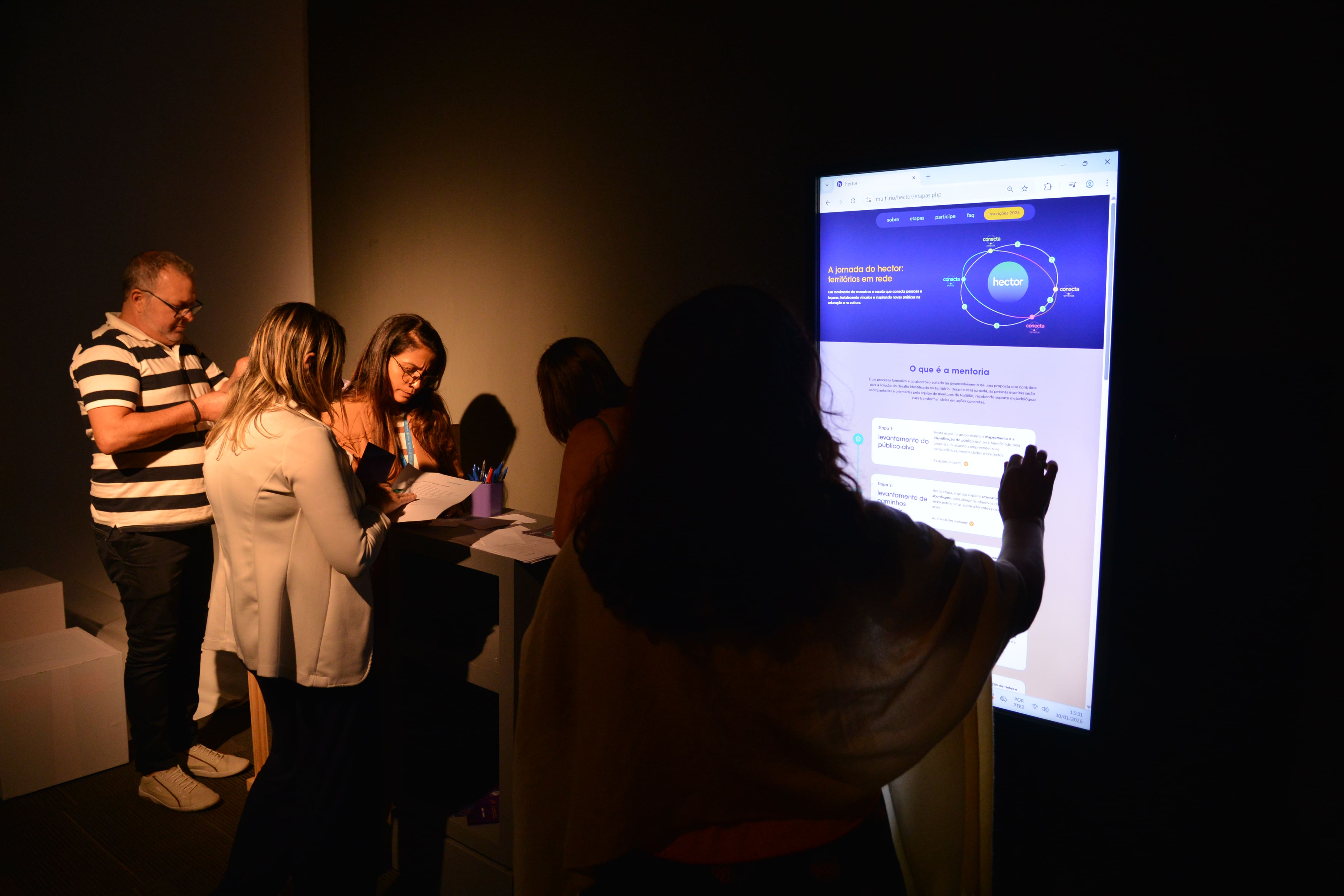 MULT RIO ABRE INSCRIÇÕES PARA HUB QUE REÚNE GESTORES PÚBLICOS, PESQUISADORES E ORGANIZAÇÕES.