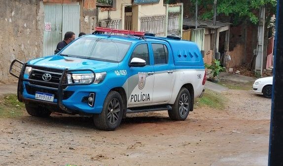 MIRACEMA: POLÍCIA INTERCEPTA GRANDE QUANTIDADE DE DROGAS.