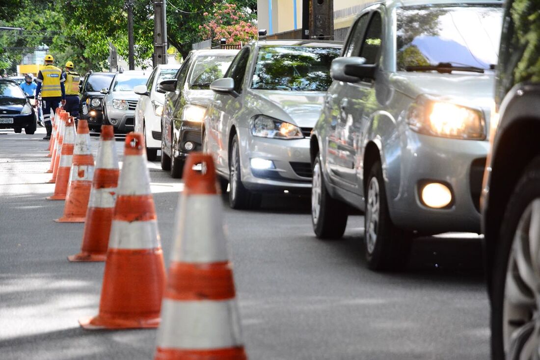 BLITZ EDUCATIVA PREPARA CONDUTORES PARA NOVOS AVANÇOS DO DEMUTRAN DE ITALVA/RJ.